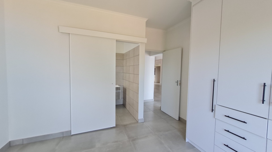 3 Bedroom Property for Sale in Dana Bay Western Cape